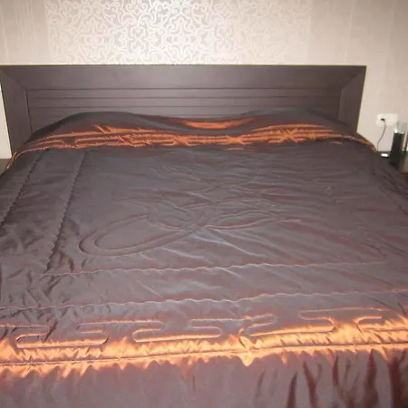 Ξενοδοχείο Ezeroto