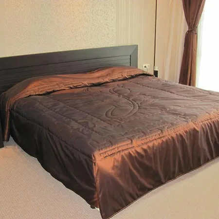 Ezeroto Hotel 3*