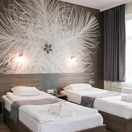 Ξενοδοχείο Ezeroto